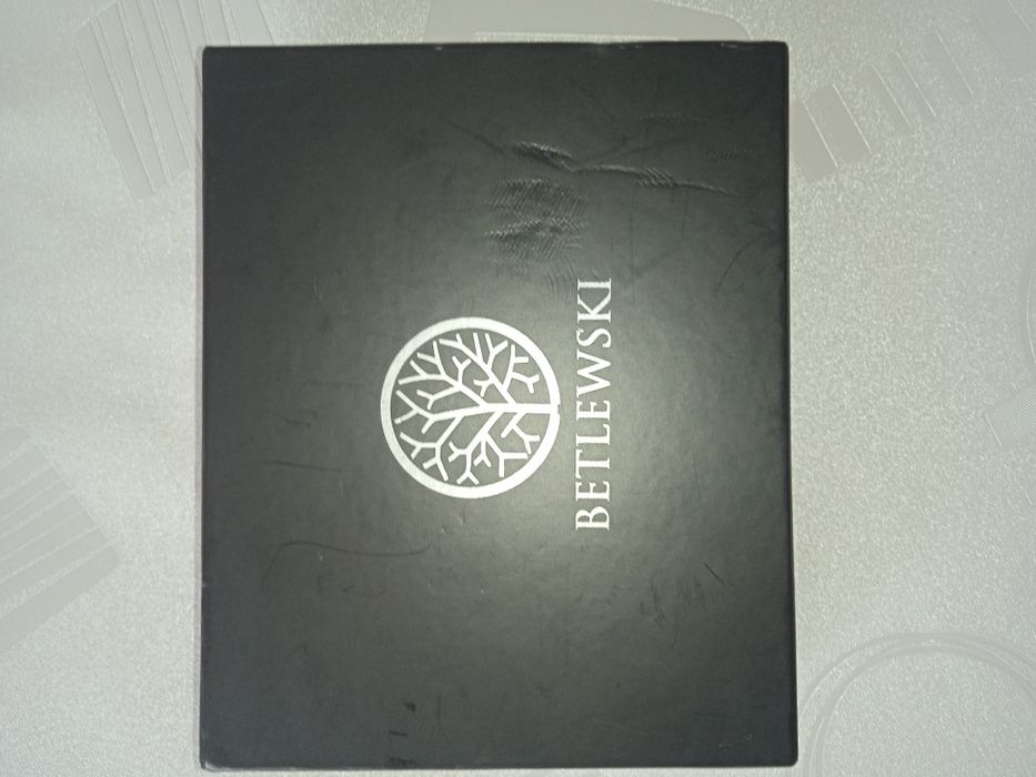 Продам визитницу