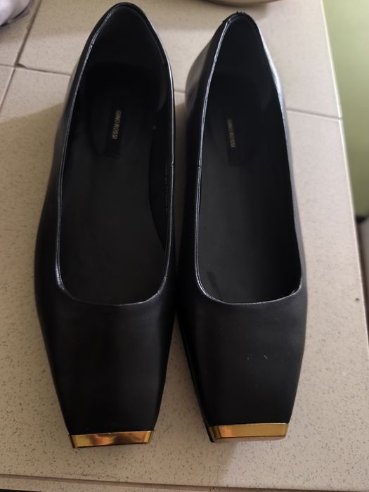 Buty baletki ze złotym czubkiem Gino+gratis beżowe baletkiRossi rozm.4