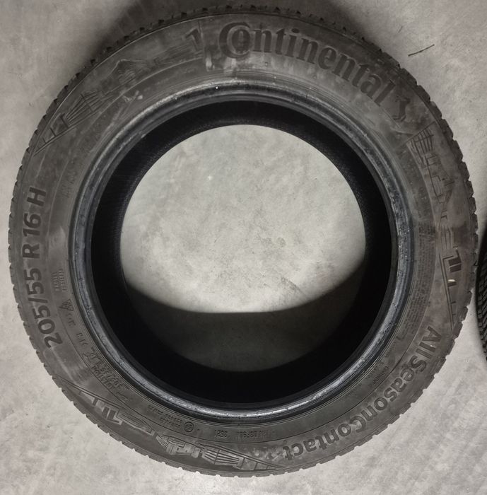 Opony Continental wielosezonowe 205/55 R16