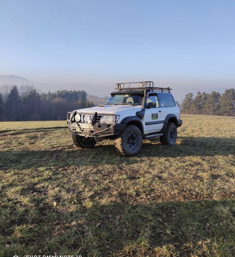 Nissan Patrol y61 2004