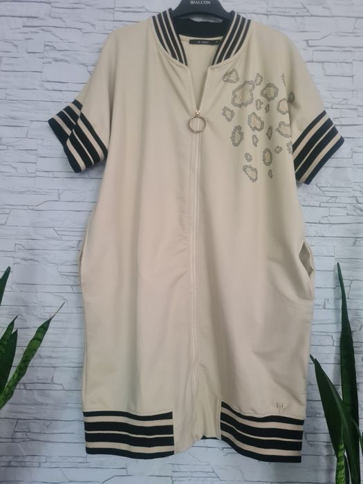 Sukienka narzutka Monnari