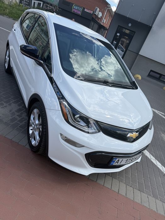Авто Chevrolet Bolt 2016