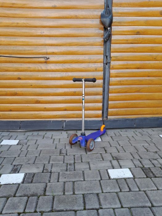 Продам машинки та велосипеди дитячі