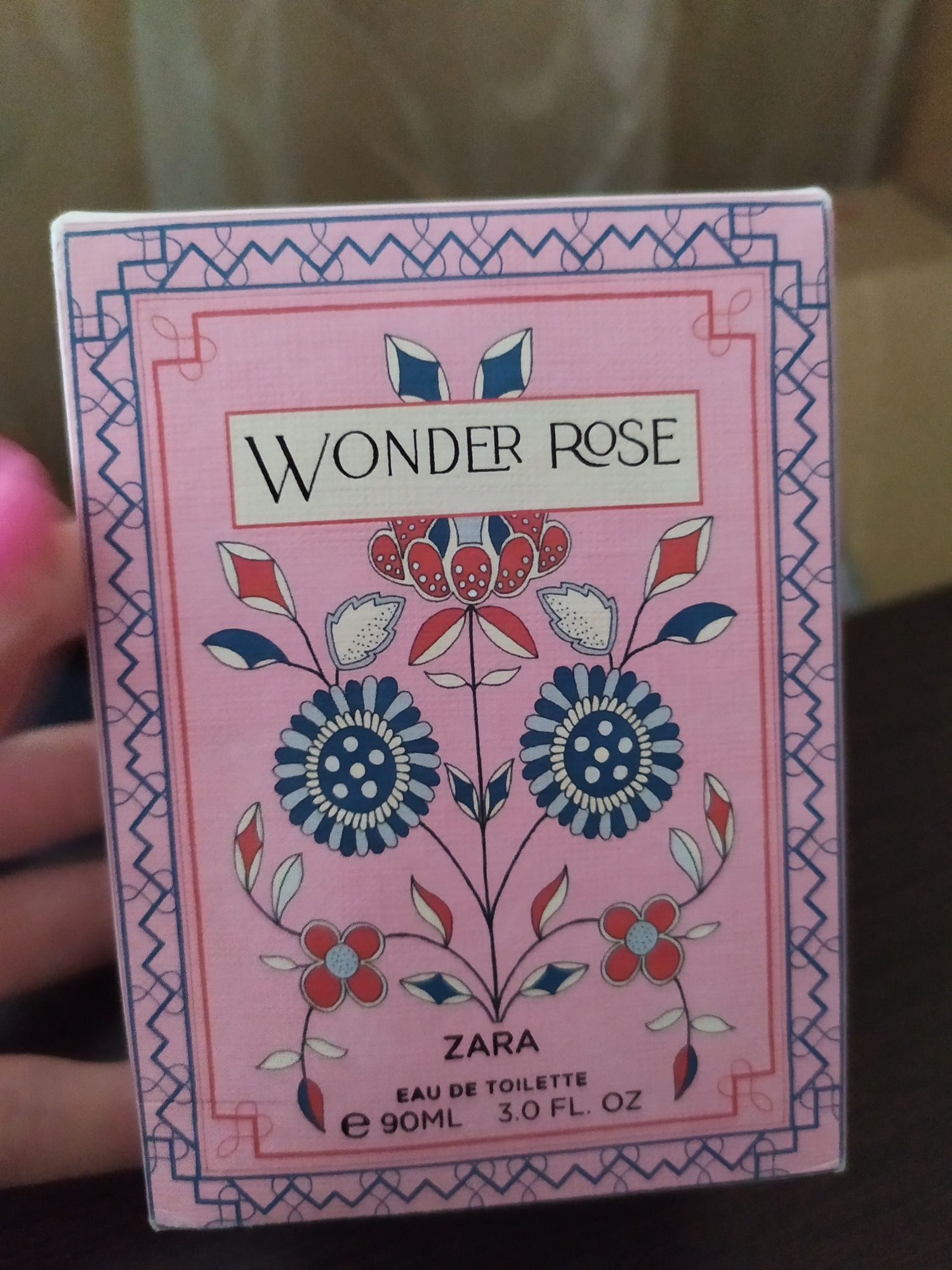 Zara Go Fruity, Tuberose, Orchid, Hibiscus, Piony, Wonder rose, White