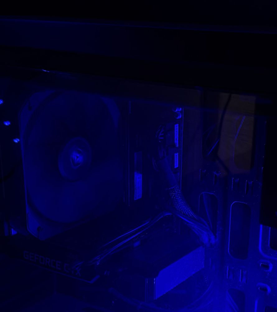 Компʼютер CPU i5, GPU 1660