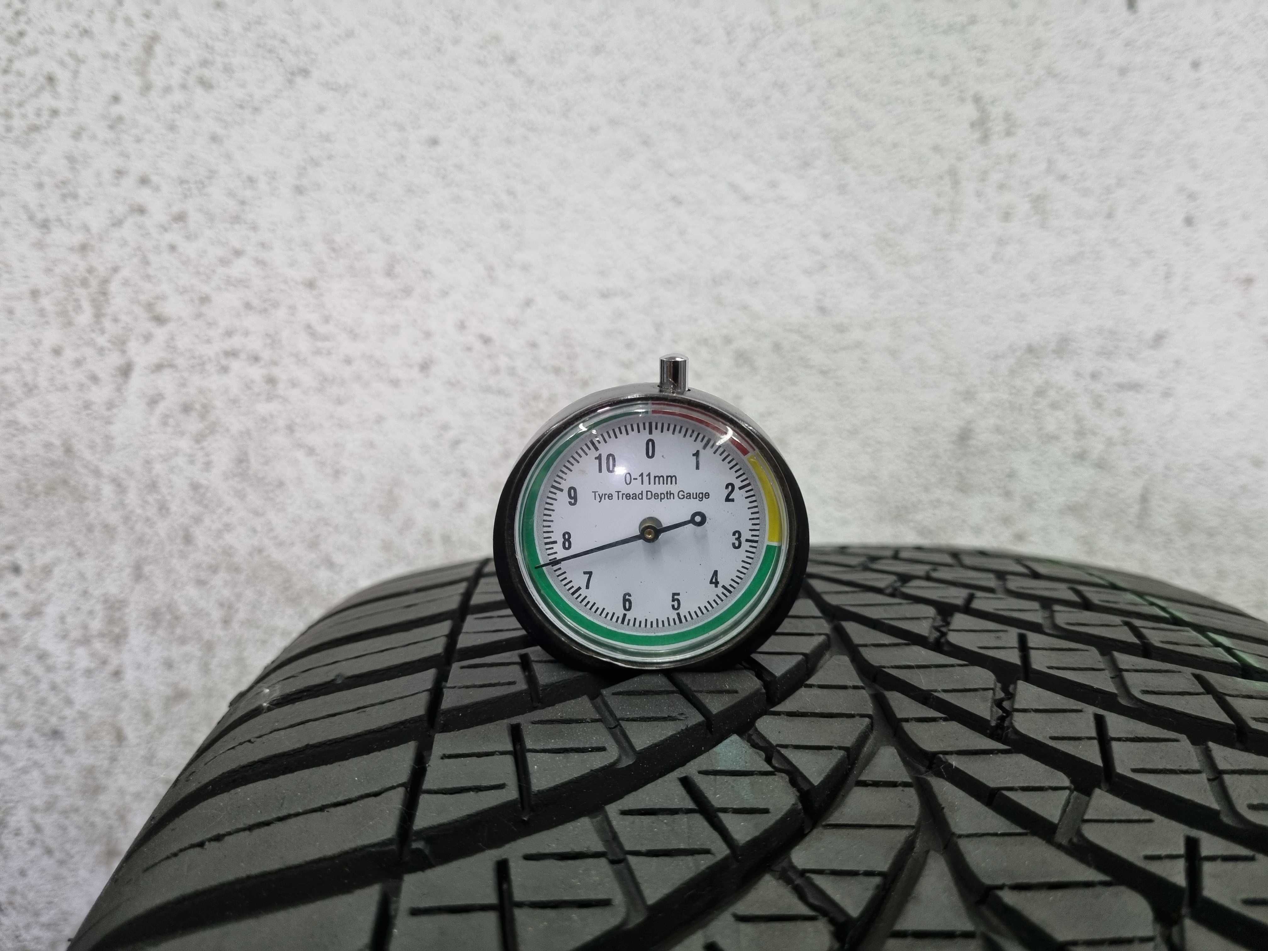 245/35/20 95W Goodyear Vector 4seasons Gen-3 D.1624