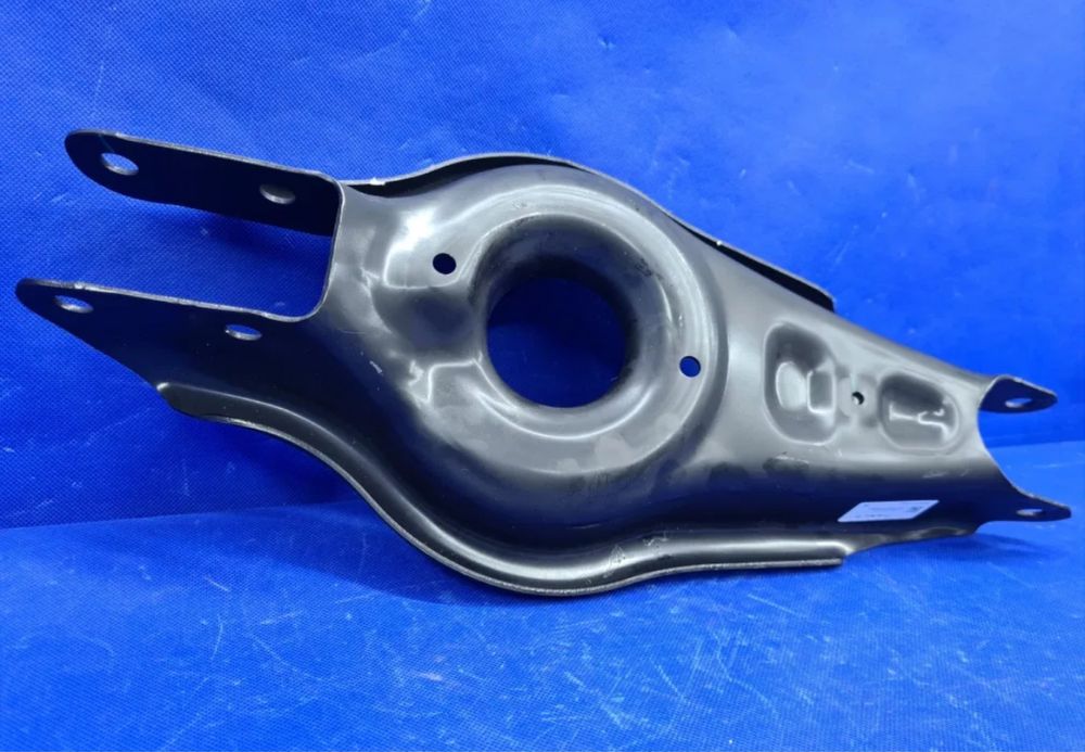 Braco controlo suspensao traseira Tesla Model 3