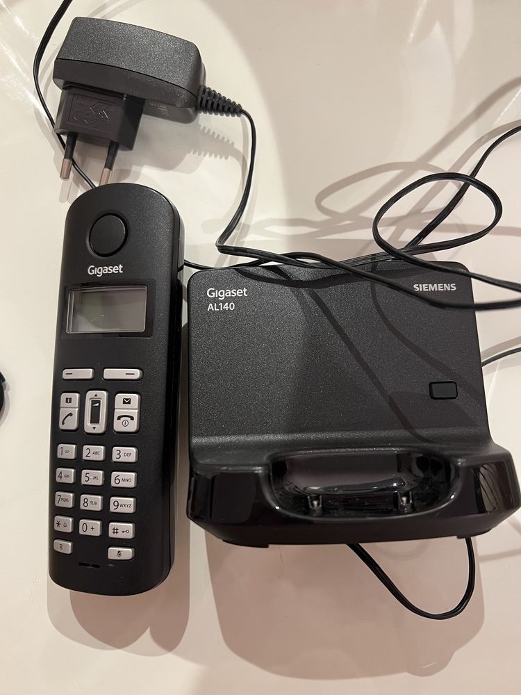 Telefones moveis avariados