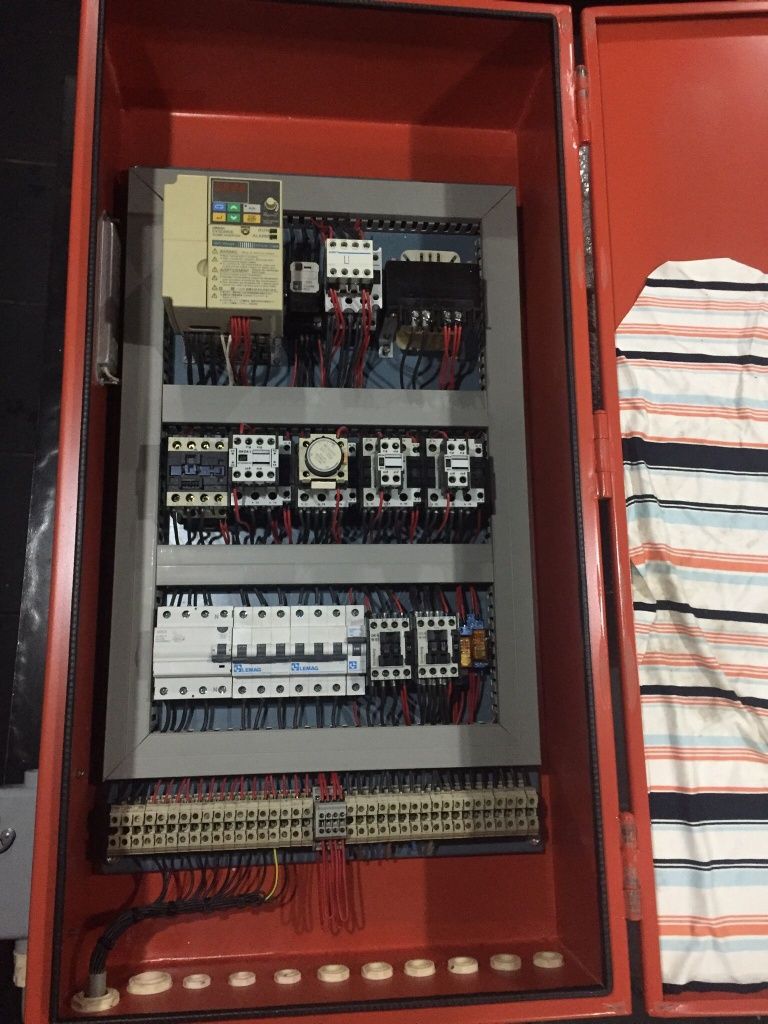 Eletricista / Instalações Elétricas