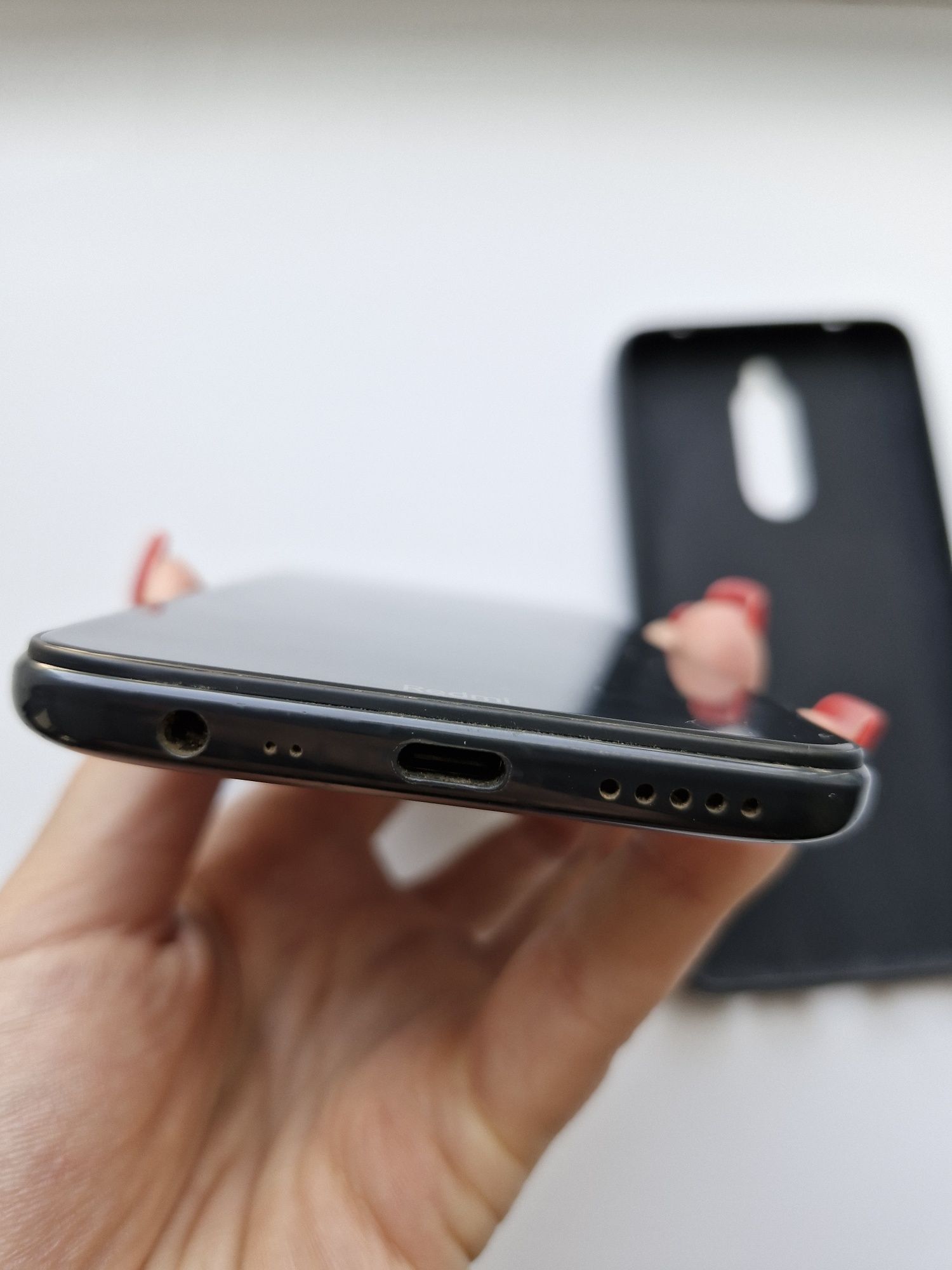 Телефон Redmi 8/32