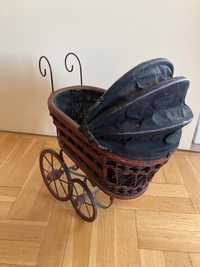Stary wózek dla lalek, retro, drewniany