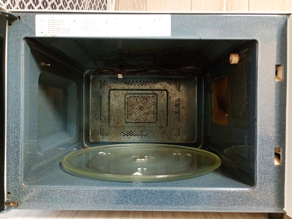 Мікрохвильова піч НЕробоча Samsung c105afr