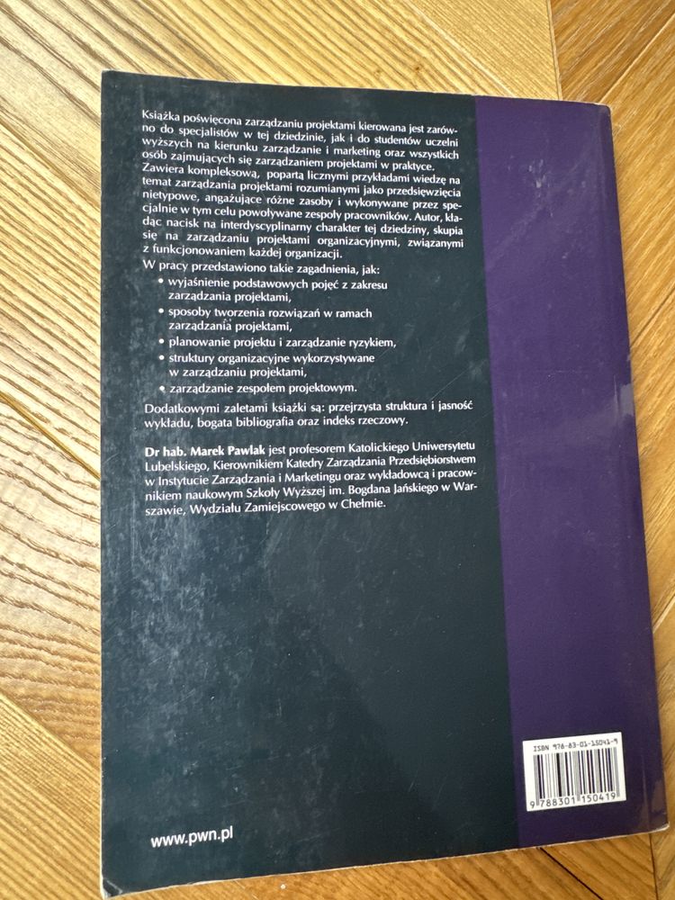 Książka "Zarządzanie projektami" autorstwa Marka Pawlaka