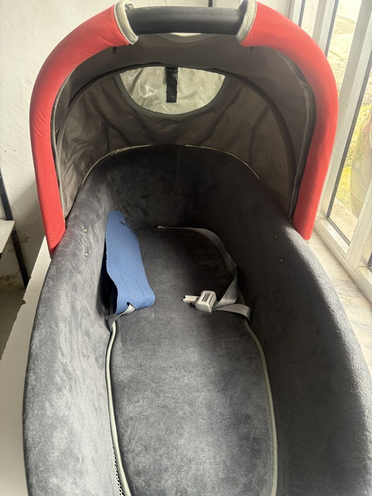 cama bebe està como nova