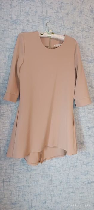 Нарядна сукня  !! 46 розмір