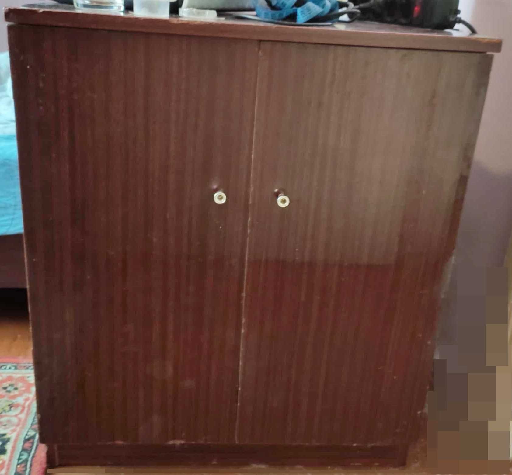 Продаються вживанi тумби та кухонні тумби