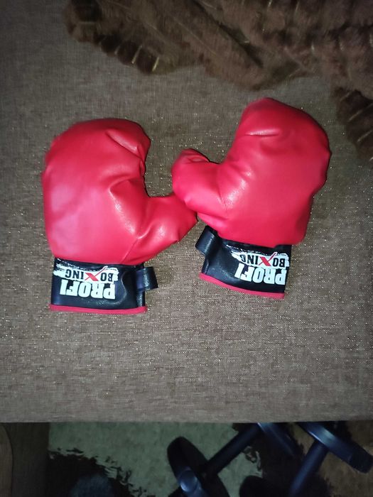 Перчатки детские боксерские