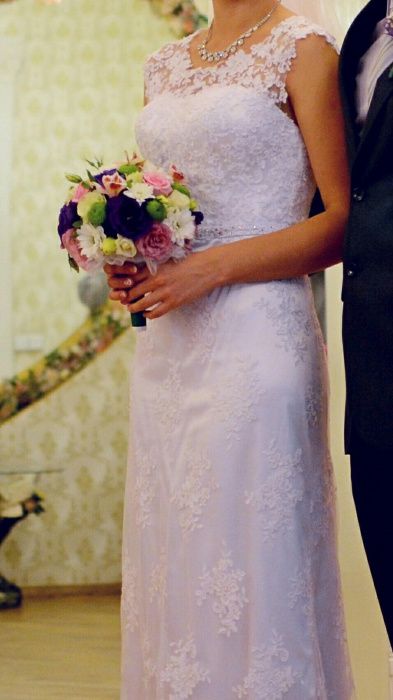 Гипюровое свадебное платье