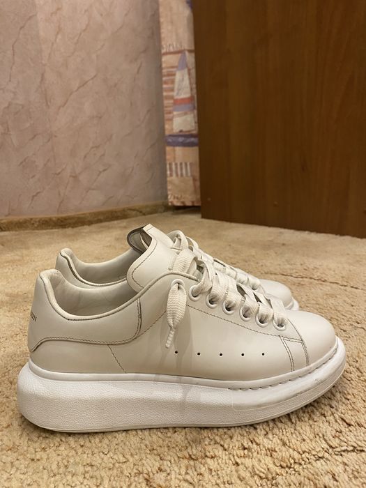 Alexander McQueen shoes white