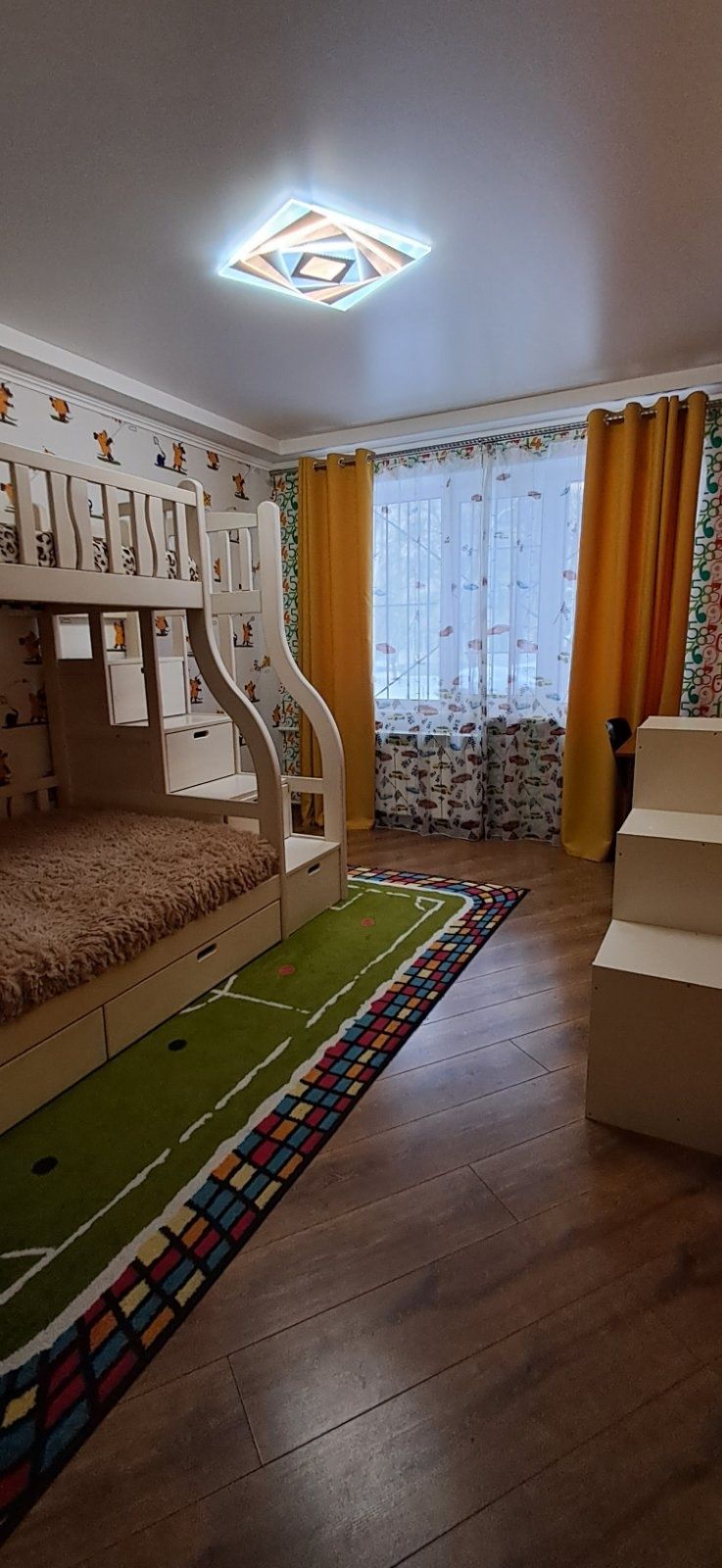 Продам супер чудову власну 3-х кімнатну квартиру. Власник. Київ.