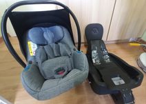 Avionaut Pixel z bazą IQ isofix i adapterami do wózka