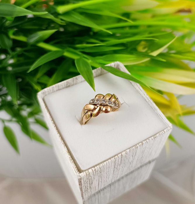 Złoty pierścionek 3,88g 585