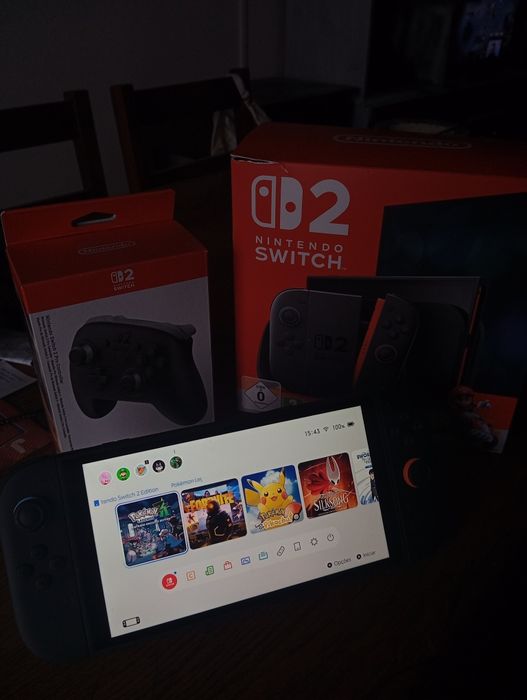 Nintendo Switch 2 + Pro Controller