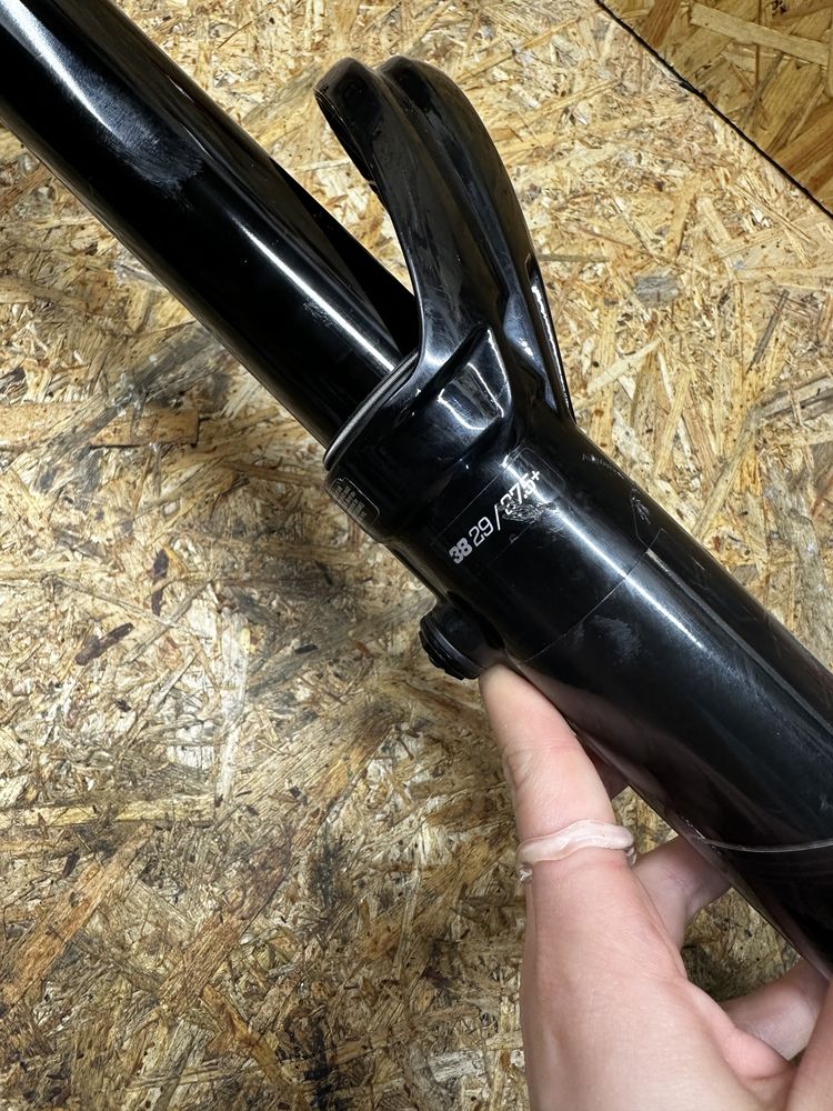 Amortyzator przedni FOX 38 Performance Elite GRIP2 - 170mm