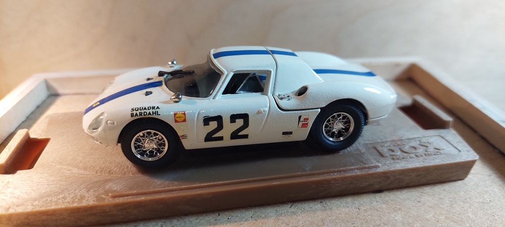 Ferrari 250 LM #22 1/43 Model Box | Miniatura Em Caixa