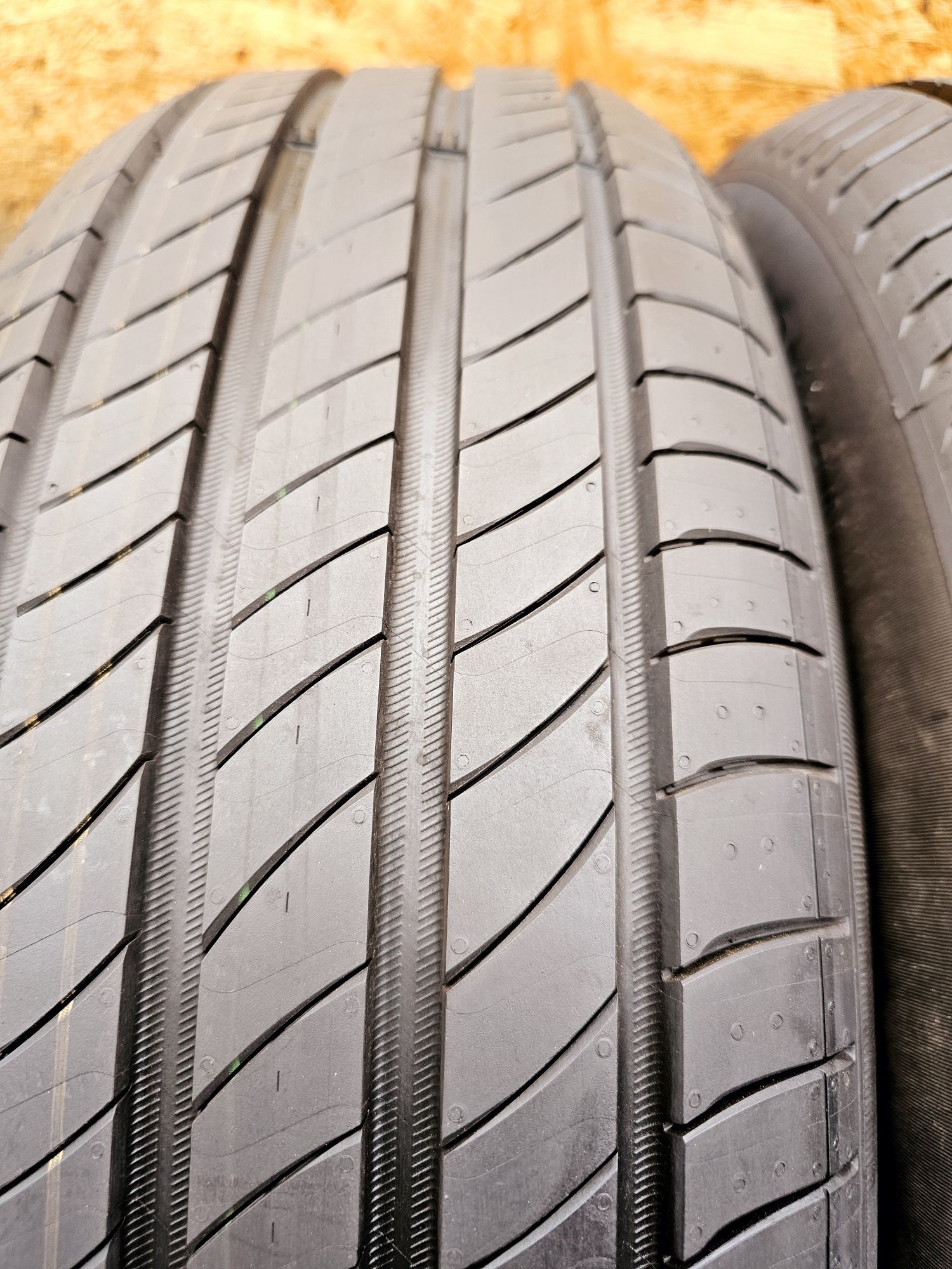 Jak Nowe!!  215/65 r17 Michelin Primacy 4.  2020r.