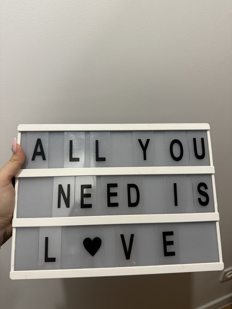 Light box z lirerkami