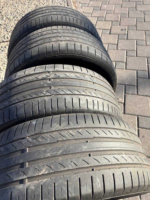 Шины 225/50/17 лето Continental