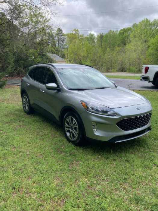 Ford Escape SEL      2021