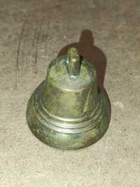 Stary mosiężny dzwonek