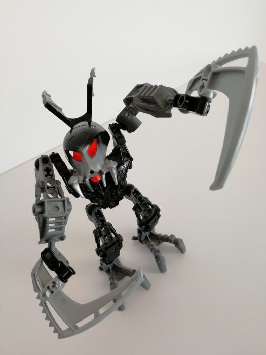 Bonecos Bionicle