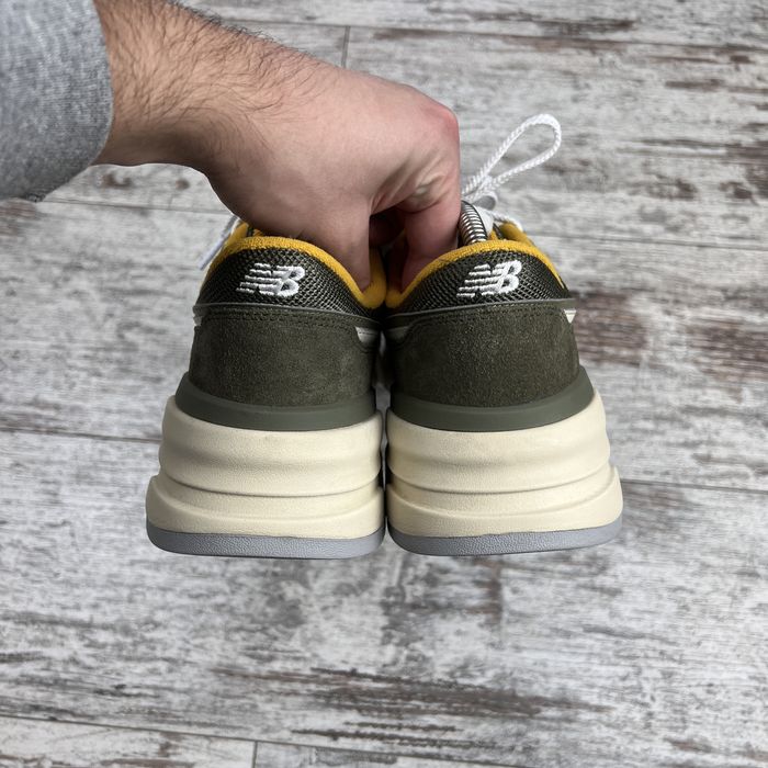 Кросівки New Balance 997R розмір 43 оригінал