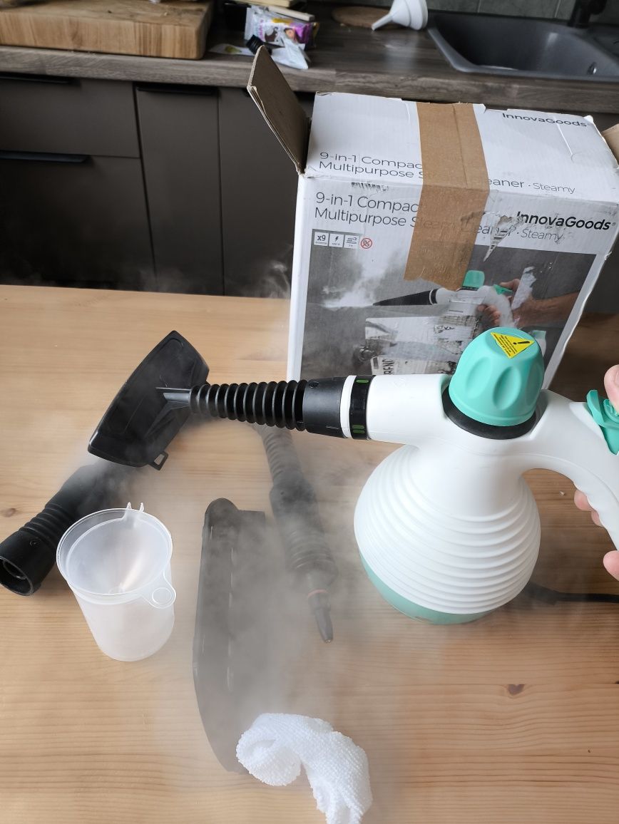 Wielofunkcyjne Ręczne Urządzenie do Czyszczenia na Parę InnovaGoods