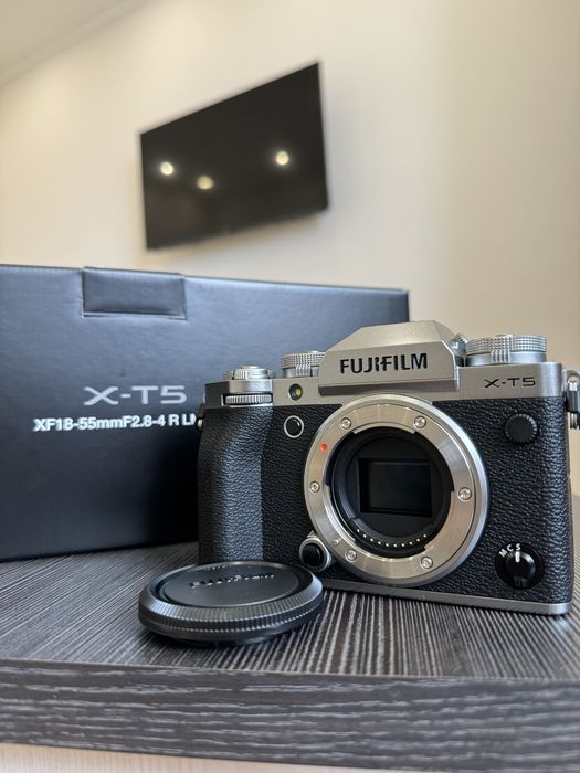Fujifilm X-T5 Body