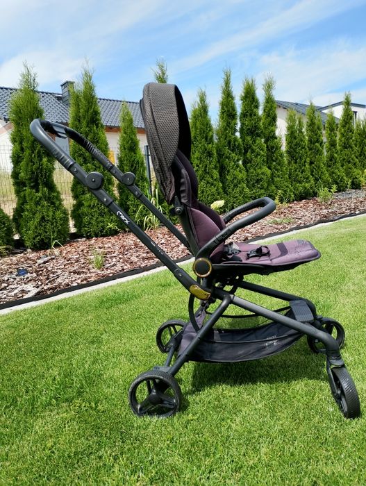Wózek spacerowy firmy MoMi