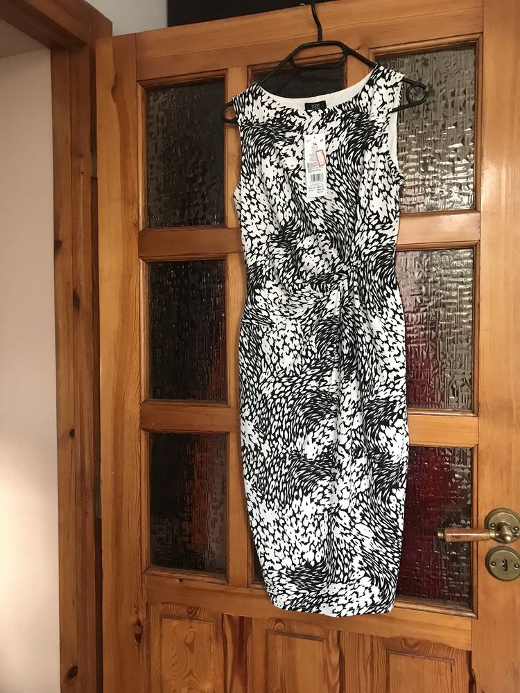 Sukienka wizytowa F&F r. 34/XS