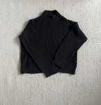 Sweter czarny