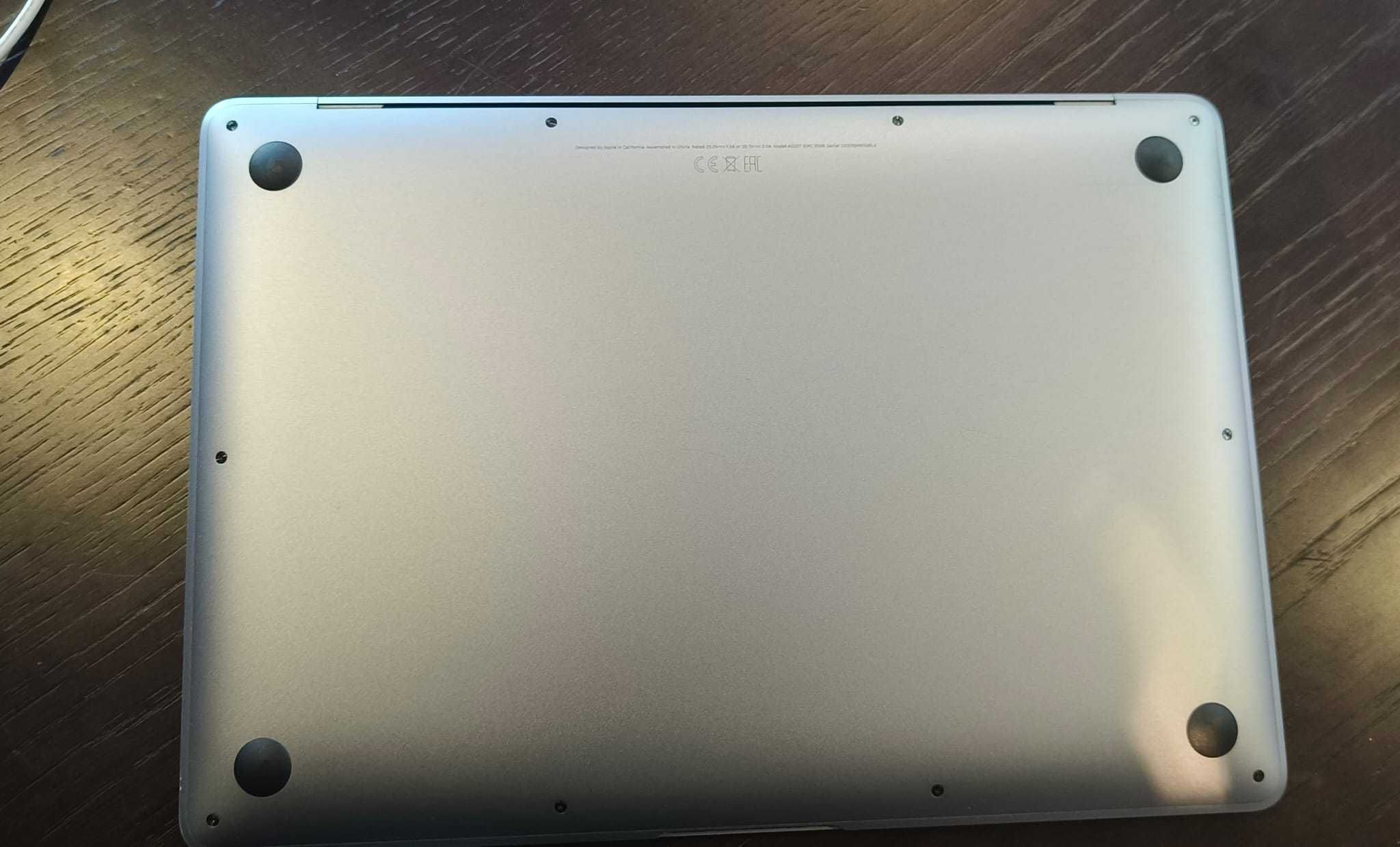 MacBook Air M1 13' 2020