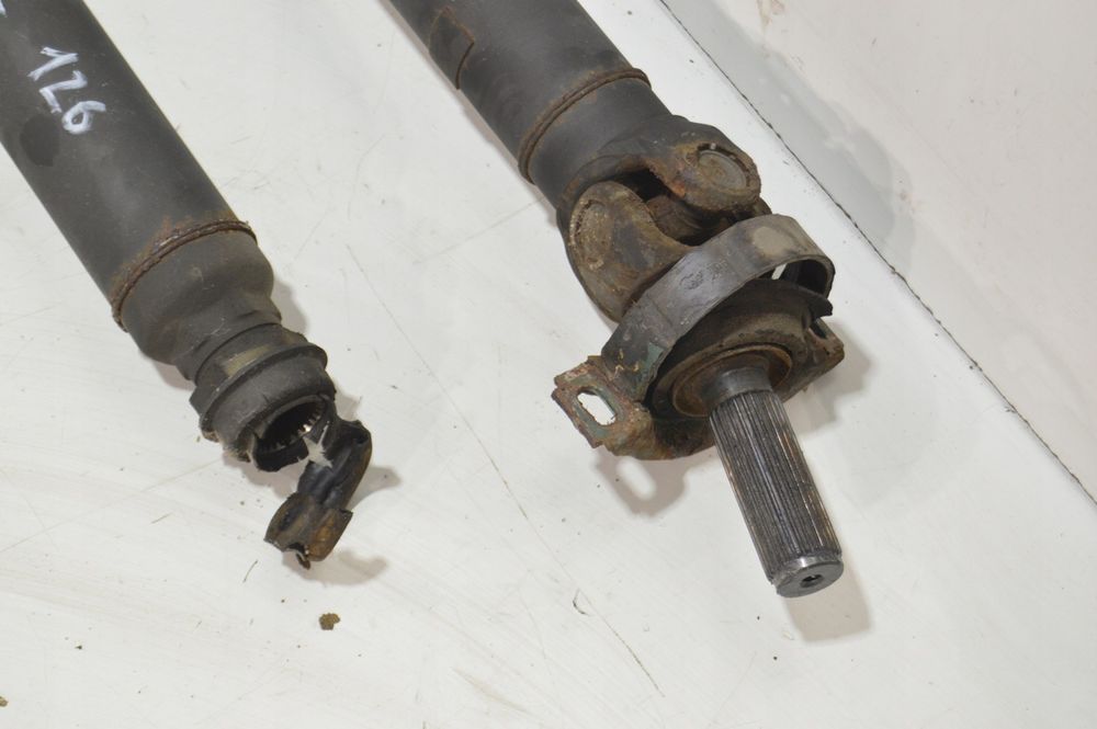Wał napędowy Long 2 Seria Mercedes W126 S Klasa 500SEL 1264108506