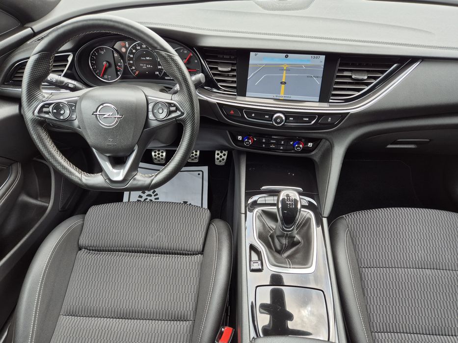 Insignia 2018 rok 1.5 benzyna 76 tys km led navi  z niemiec oplacone