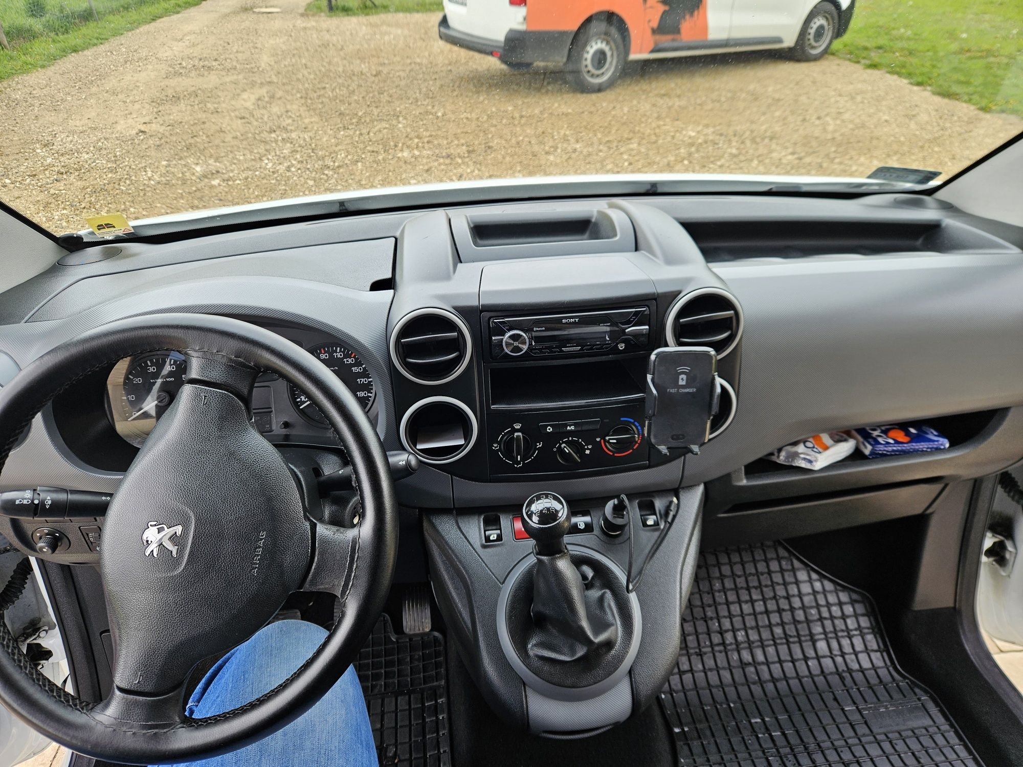 Peugeot Partner L2 1.6HDi 90KM 2014