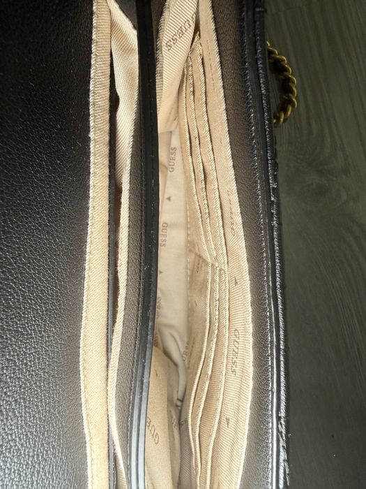 Mala Guess - nova com etiquetas