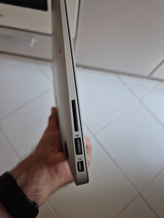 MacBook Air 13 2013 A1466 (+Сумка і зарядне)