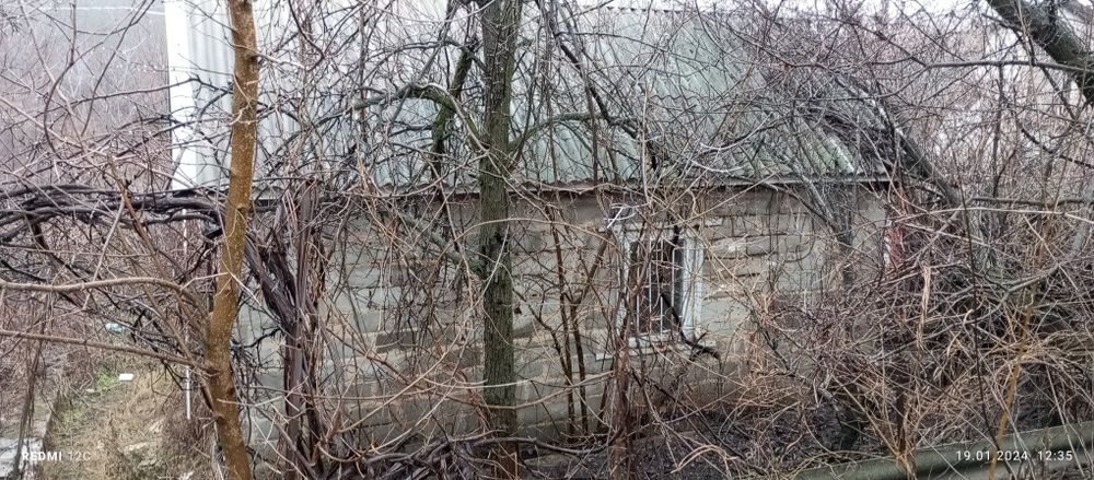 Продам участок с домиком