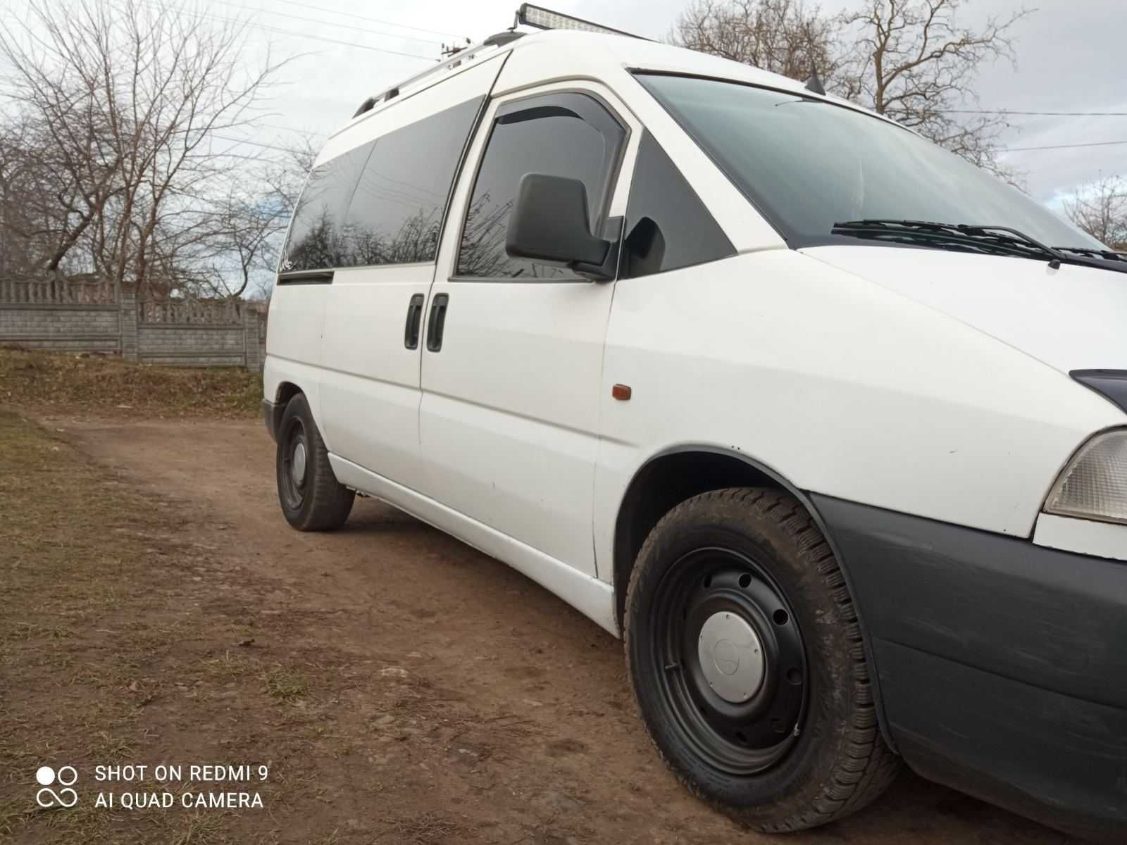 Citroen Jumpy пасажир