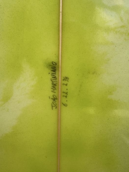 Prancha de surf em bom estado